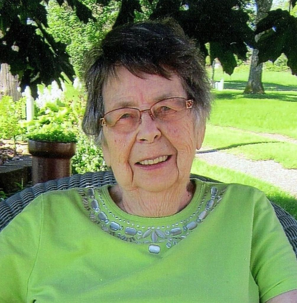 Adeline Janku Profile Photo