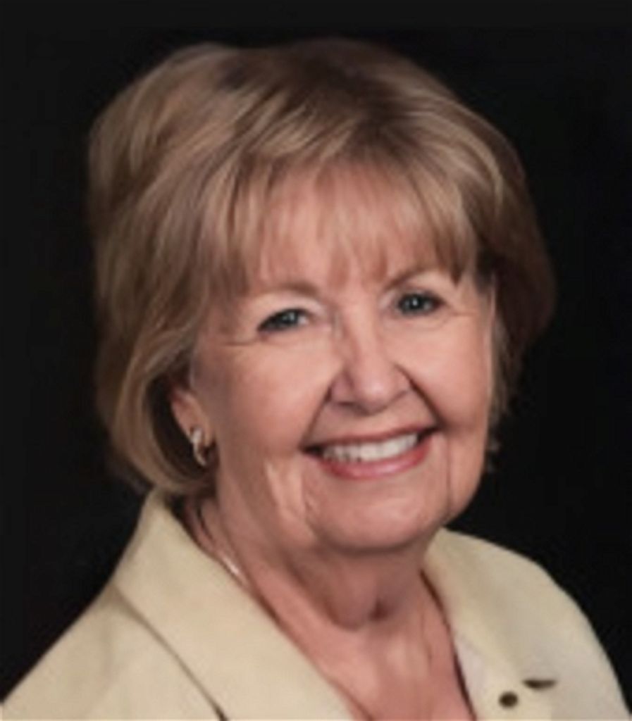 Lucretia "Lu" Fleming