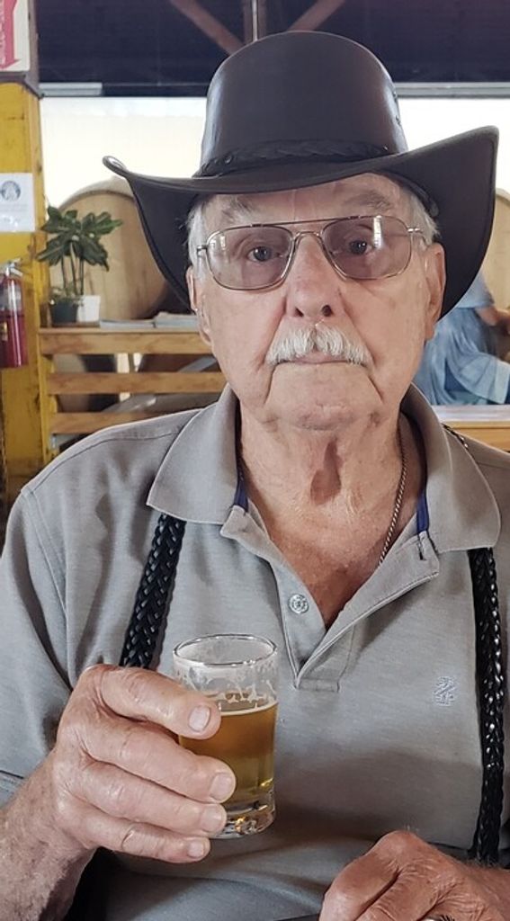 Richard James Tennis Profile Photo