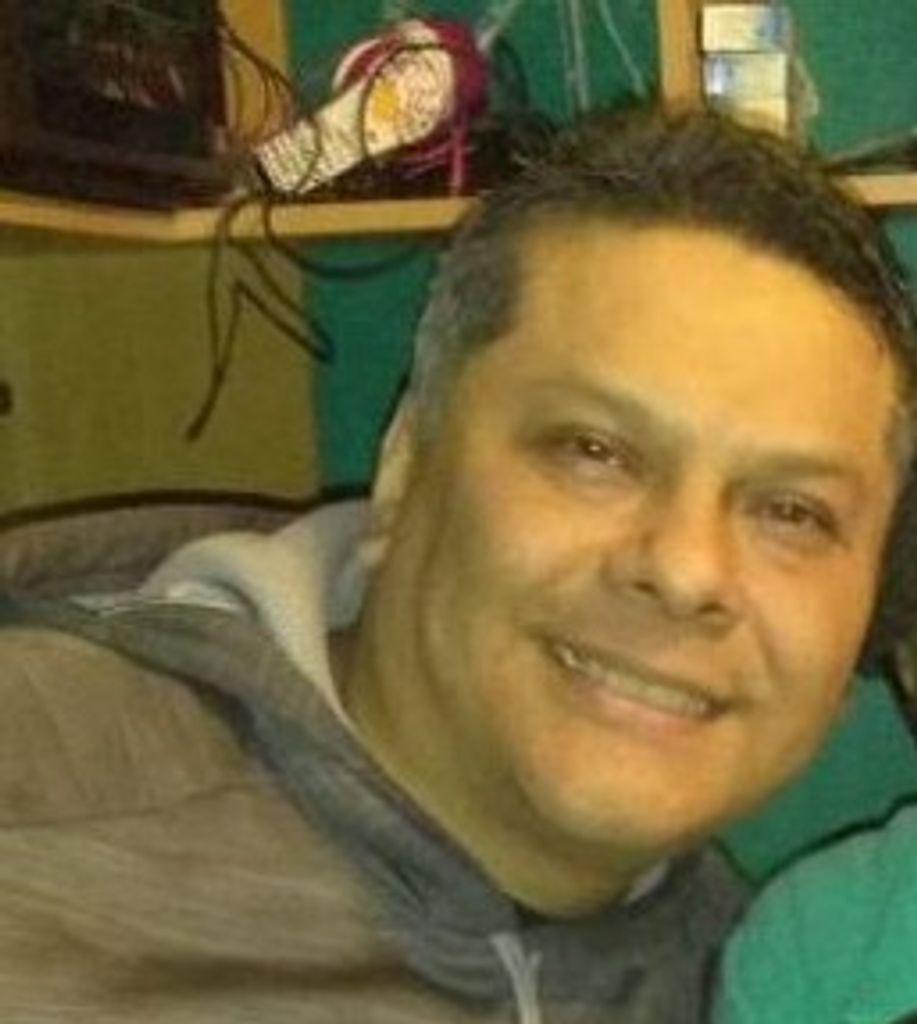Jaime Olivares Profile Photo