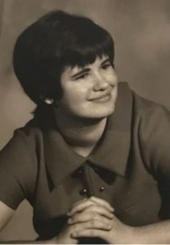 Cynthia Hage