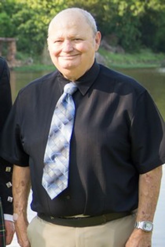 Richard  Linn Thompson