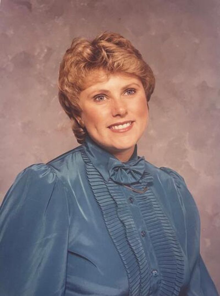 Gwen S. Barrera Profile Photo