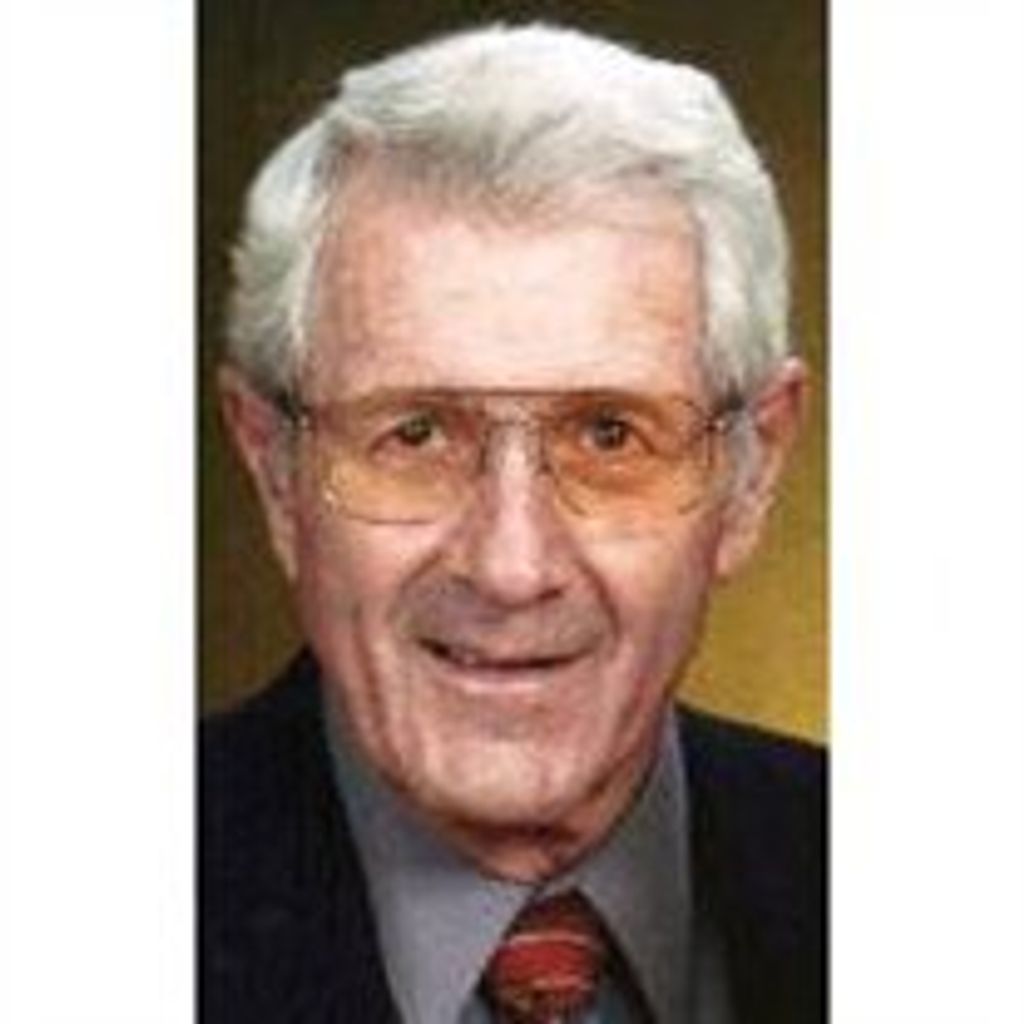 Kenneth  F. Detlefsen