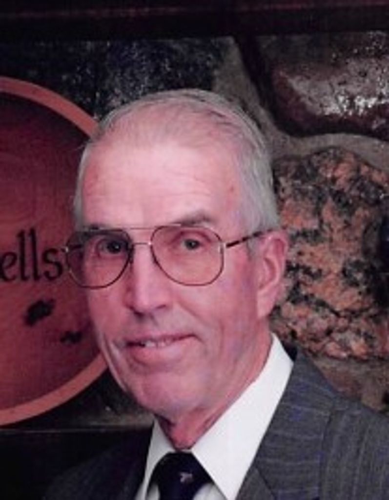 Raymond McDowell