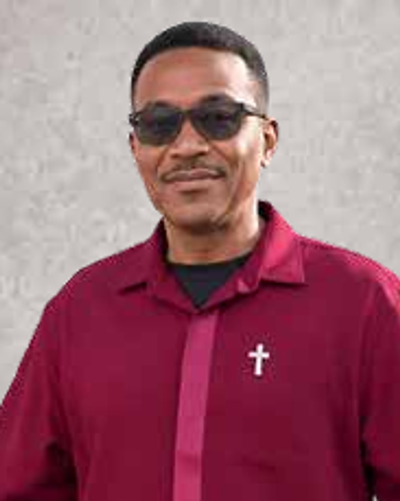 Dexter Alford