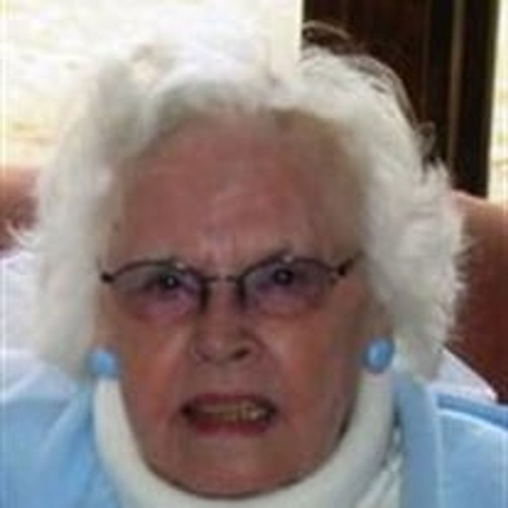 Vivian Arlene Traxinger