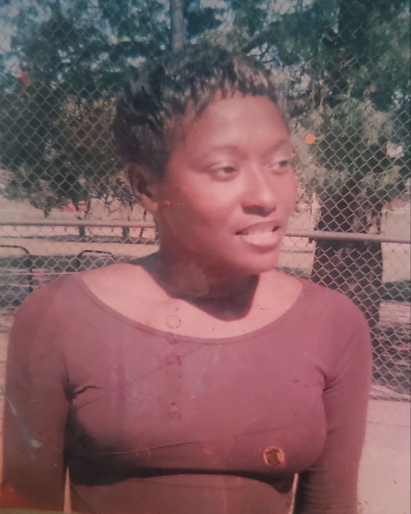 Mary Louise Hayes-Jones Profile Photo