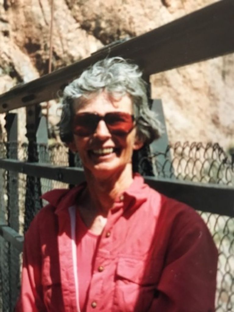 Josephine Lucy Rosauer