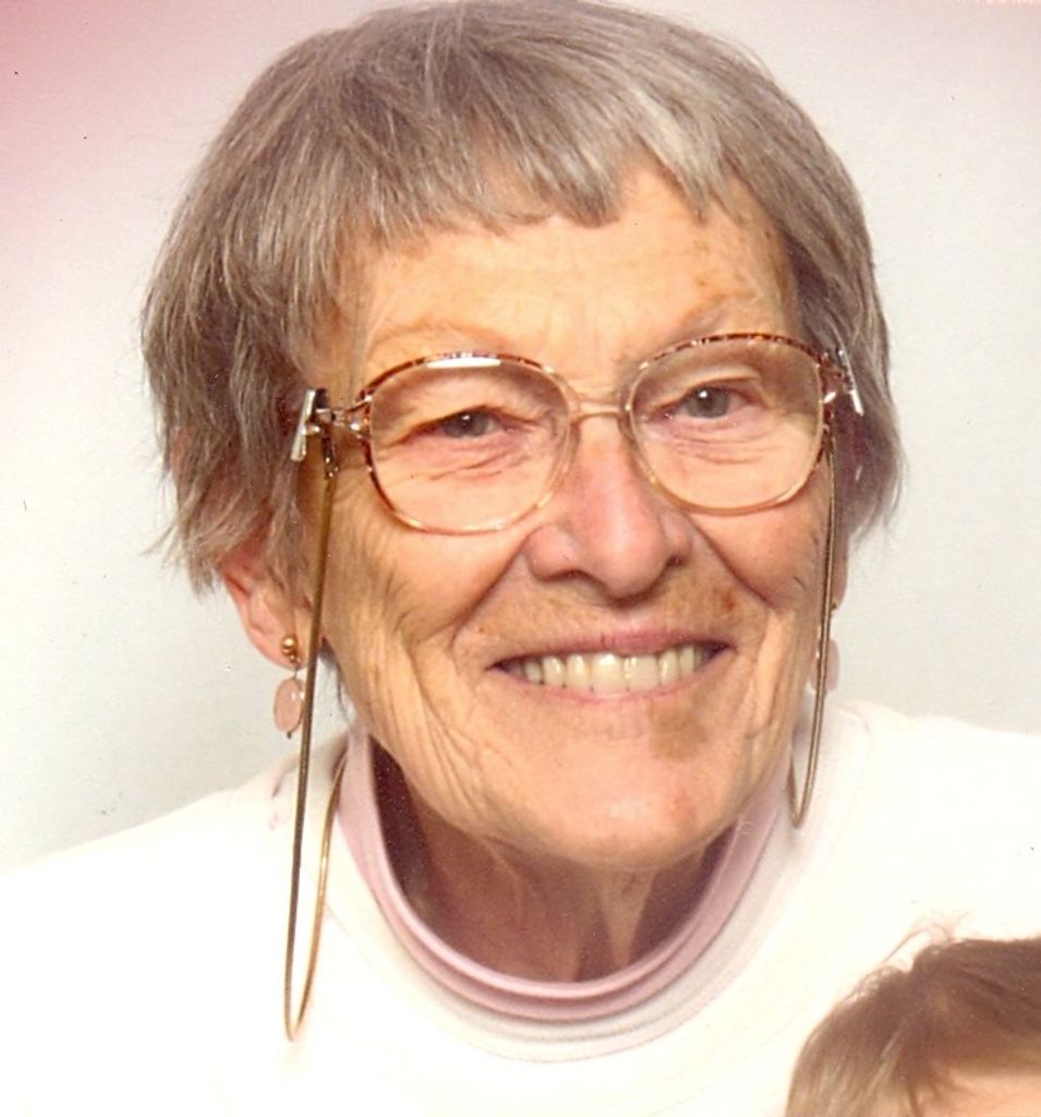 Eileen Fairburn Profile Photo