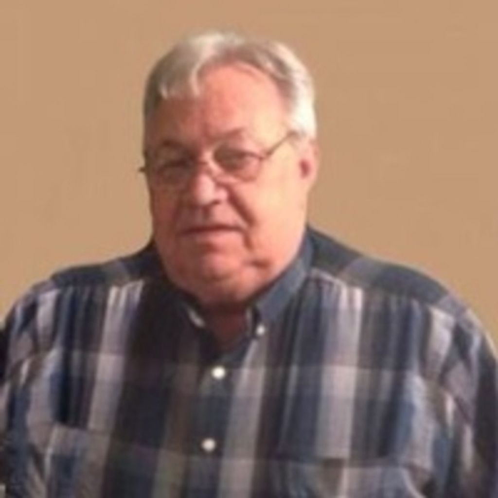 Hollis 'Wayne' Thompson