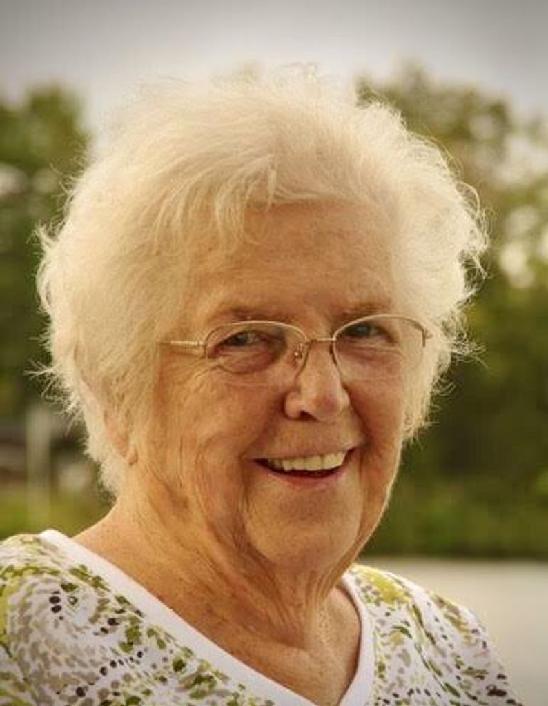 Louise Rathmann Profile Photo