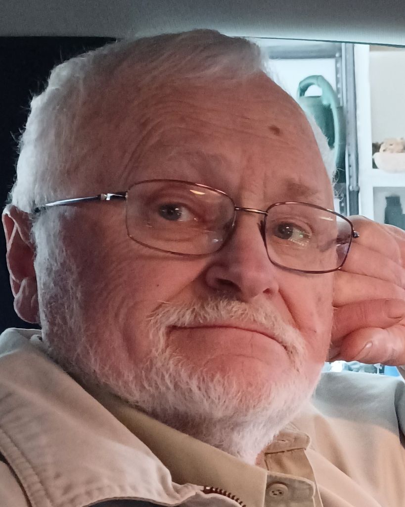 Alan David Hooper Profile Photo