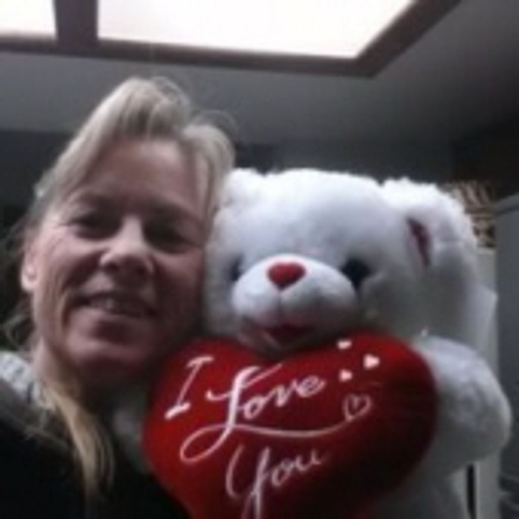 Jeannette Marie "Jeannie" Hicks