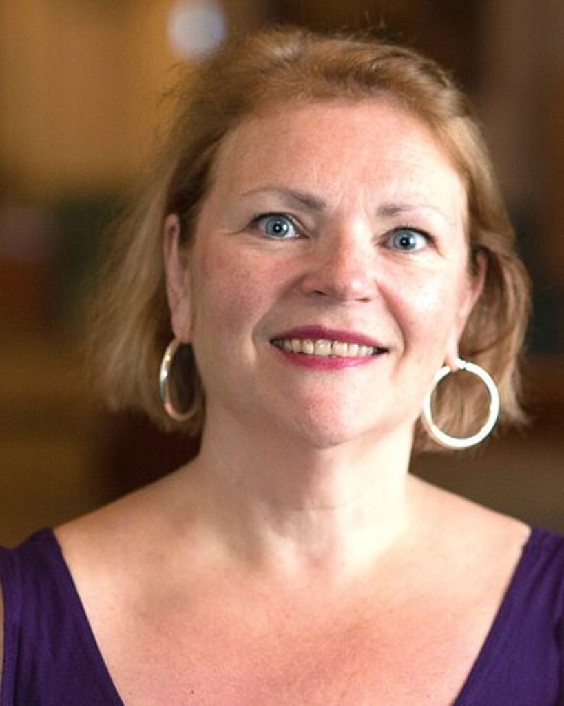 Dr. Jennifer Matthews Profile Photo