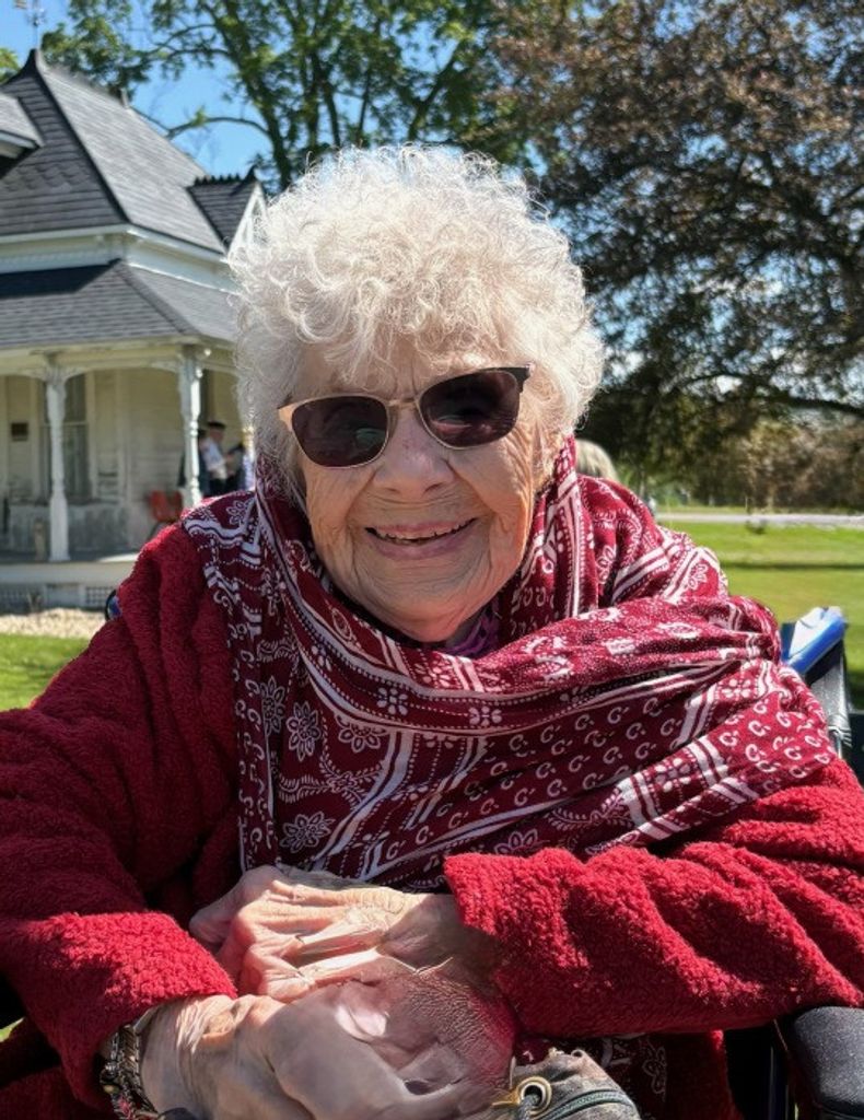 Mary Ellen Henry Profile Photo