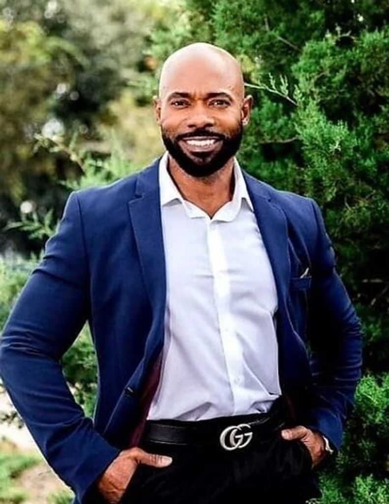 Lee Angelo Banks Profile Photo