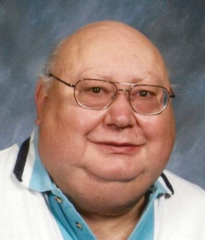 Benedict "Ben" Pezewski Profile Photo