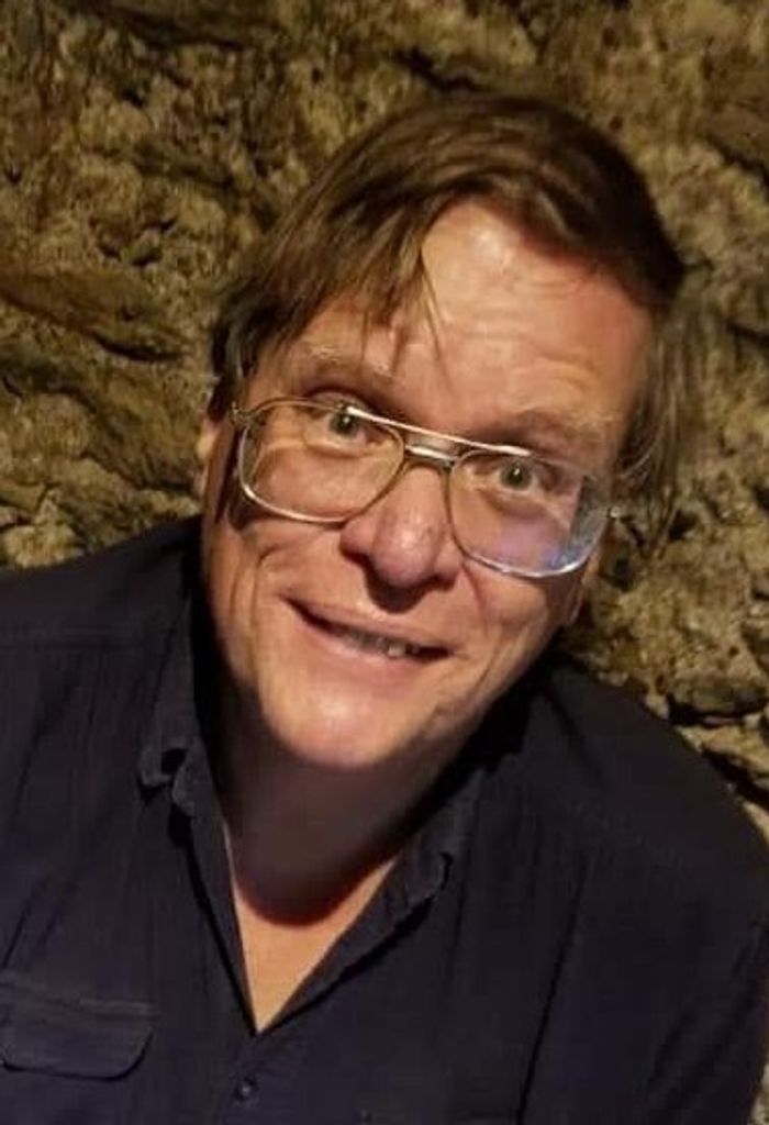Russell Howard Jones