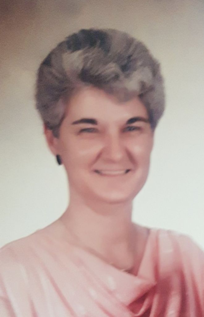 Elizabeth Manuel Profile Photo