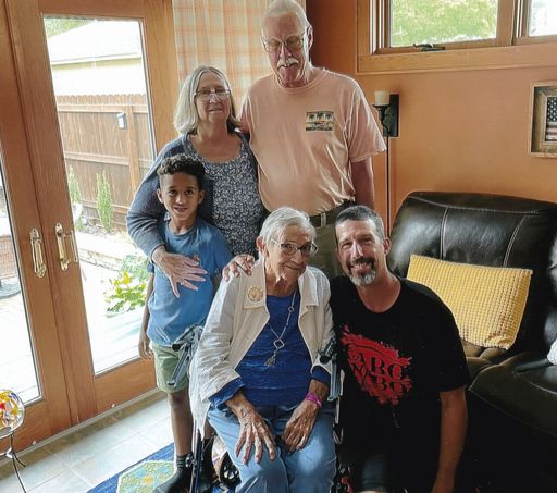 Opal "Jeanne" Arnold photo gallery thumbnail 61 of 65