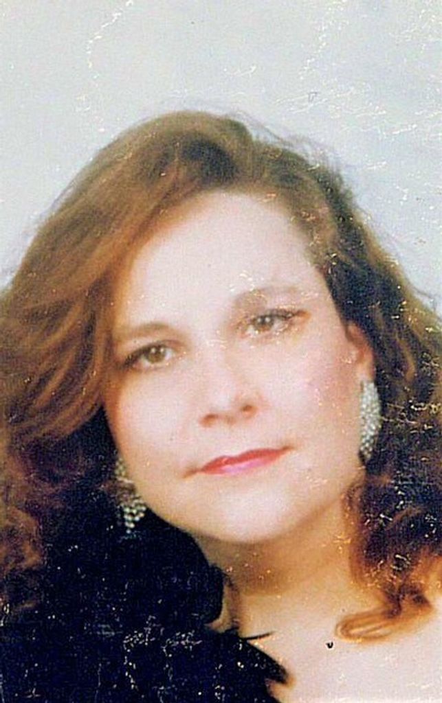 Catherine "Cat" Zekas Del Rosso