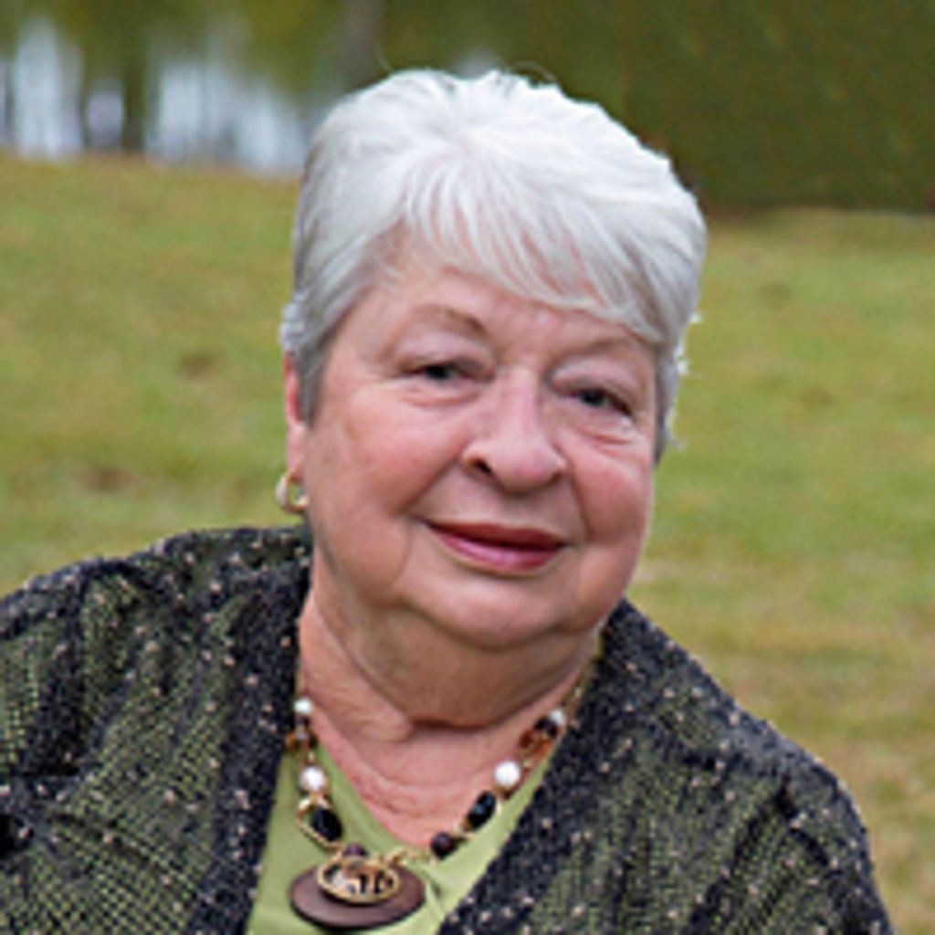 Jeannette Sloan Luke