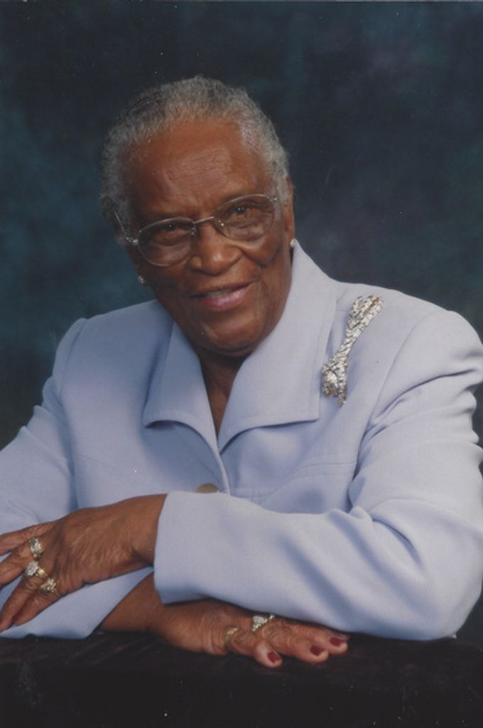 Mrs. Edna Davis Brown Profile Photo