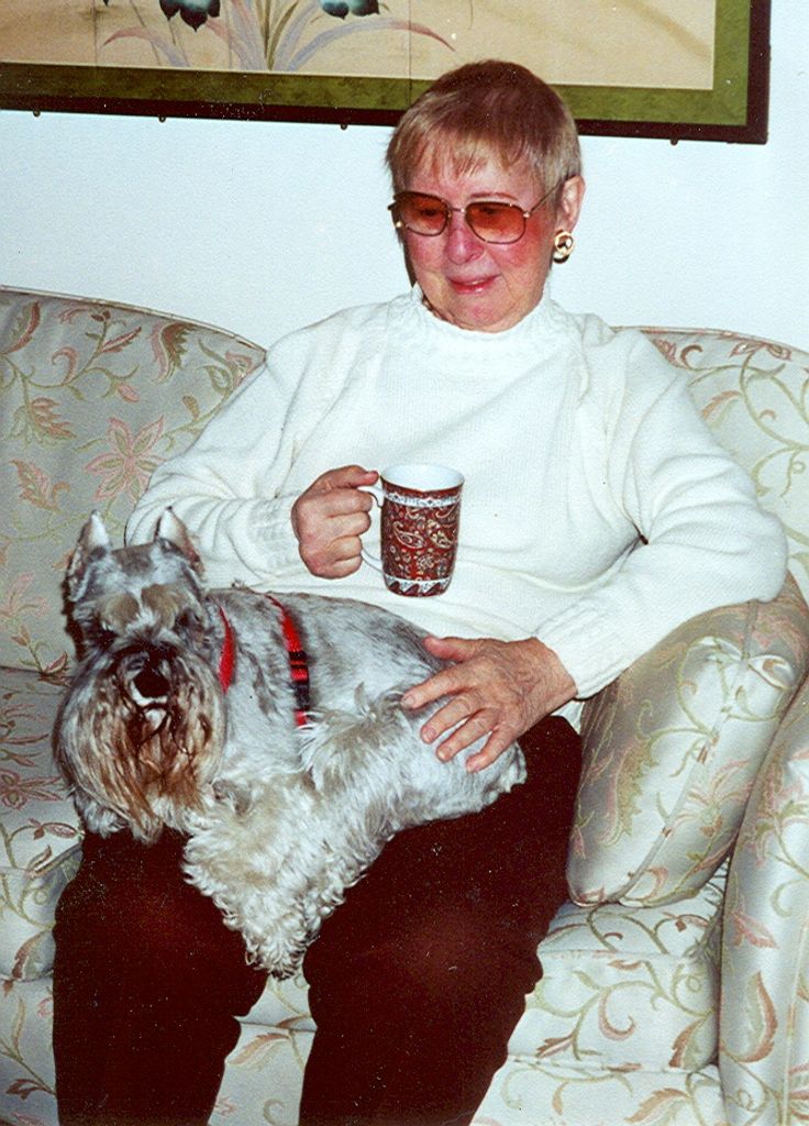 Doris Rave