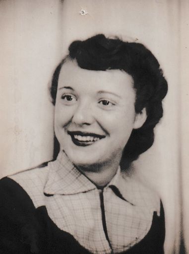 Doris E. (Walls)  Woolington photo gallery thumbnail 14 of 112