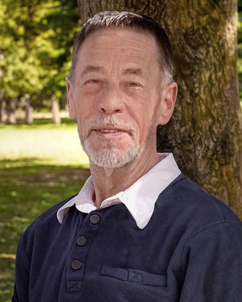 Michael Kerry Johnston Profile Photo