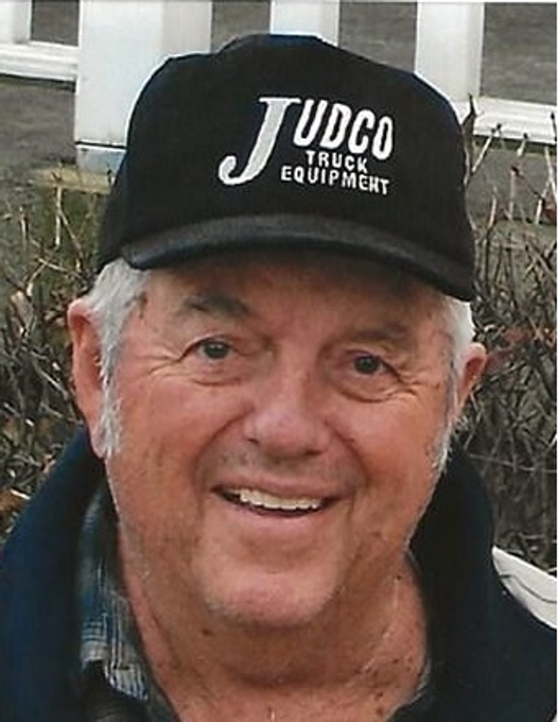 William Austin Gault Sr. Profile Photo