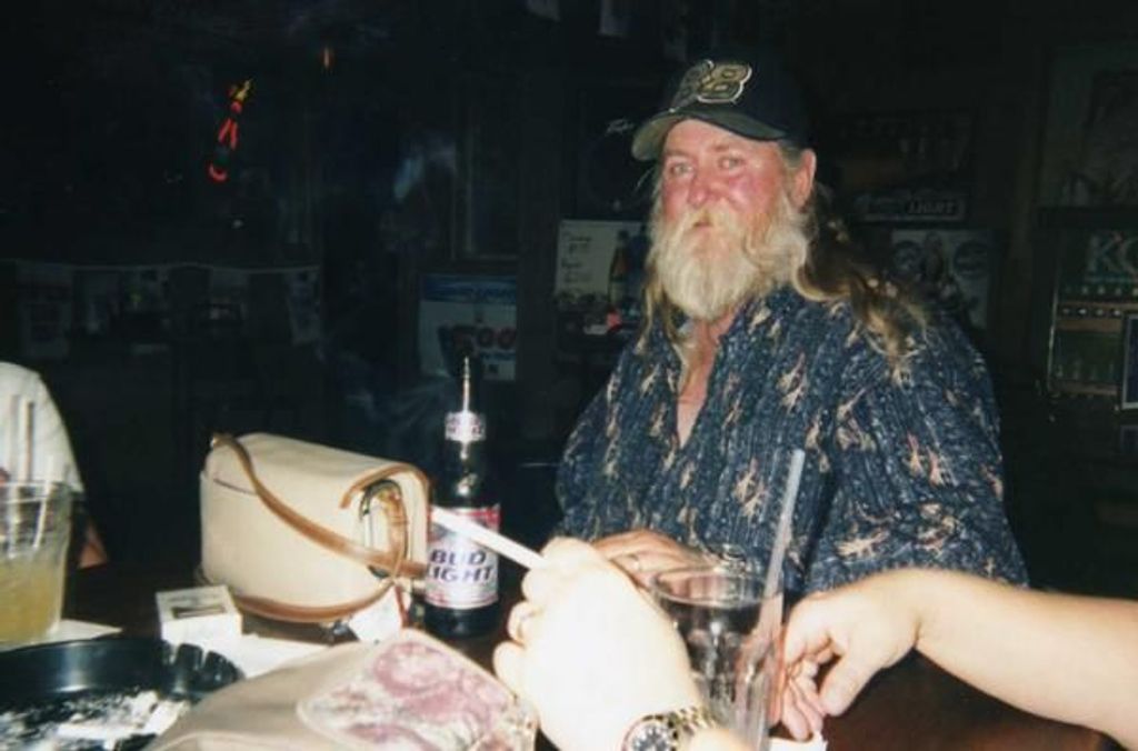 Leslie 'Darrell' Steele