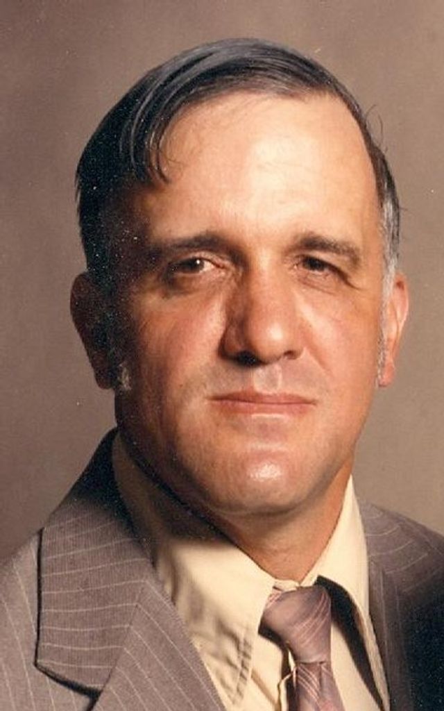 Roger W. Dyer Profile Photo