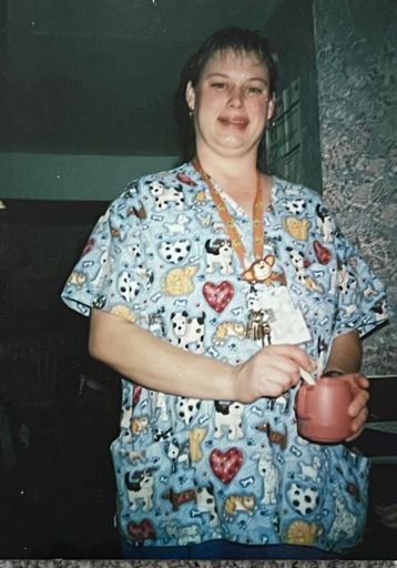Anna Marie Radde photo gallery thumbnail 42 of 142