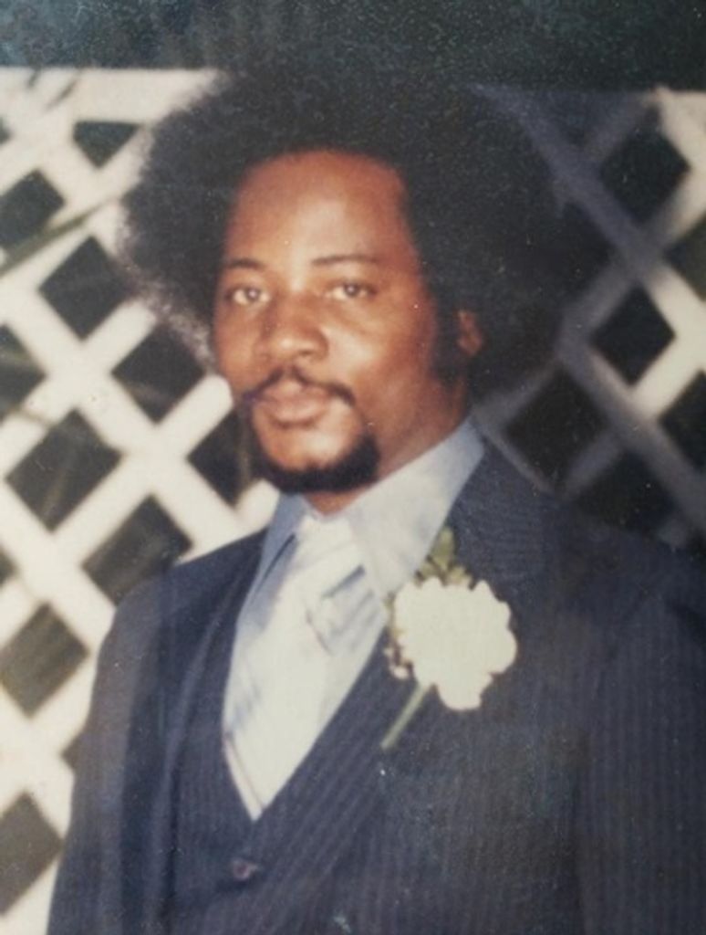 Dexture Wayne Givens