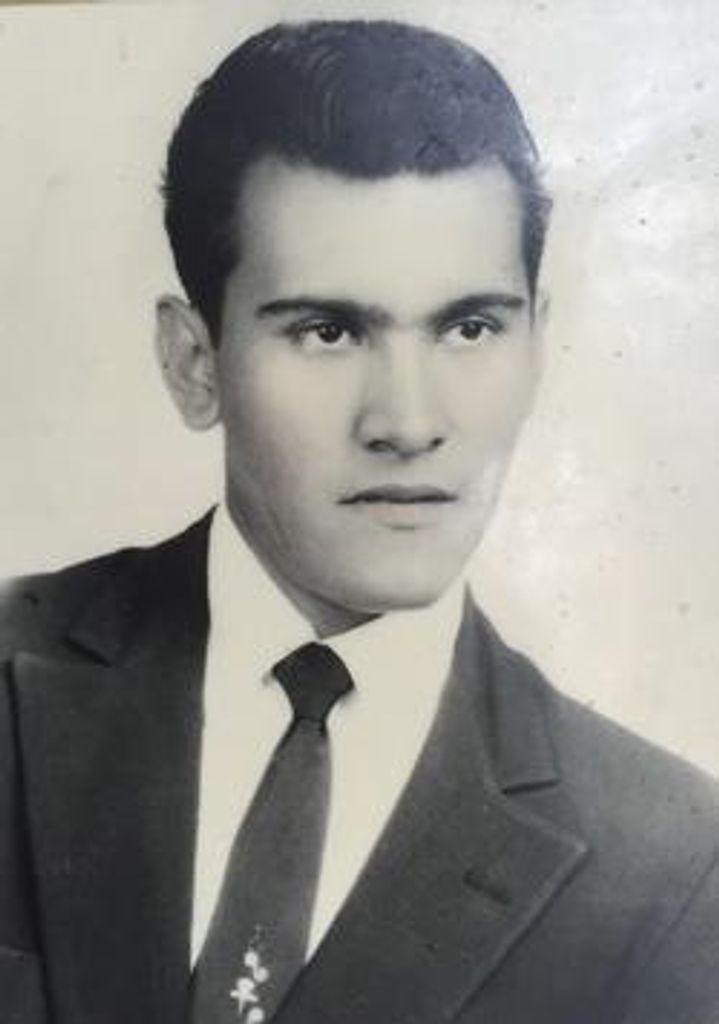 Luciano Gloria Alvarez