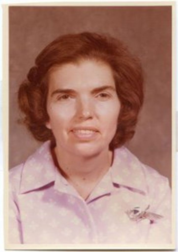 Christine B Russell