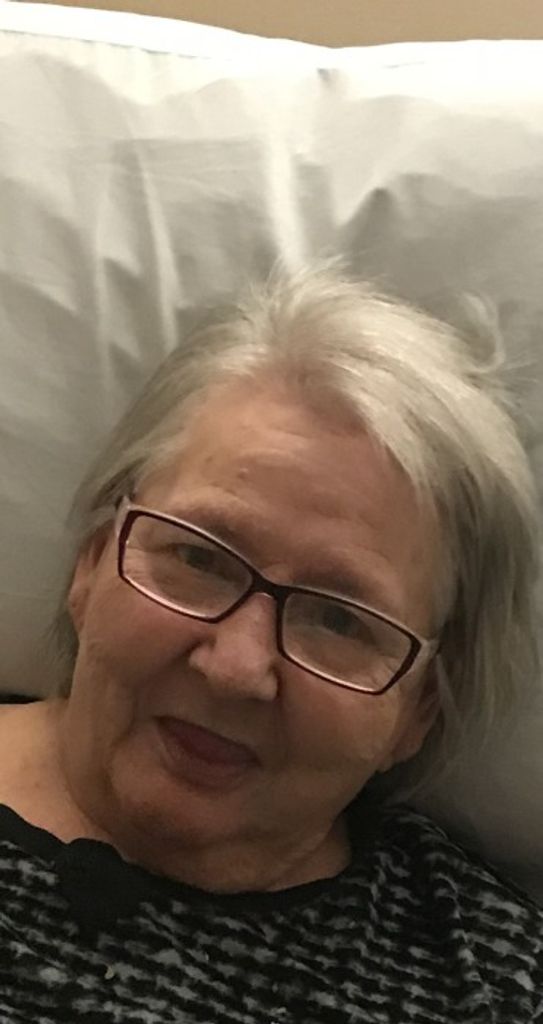 Carolyn J (Corley)  Newrones