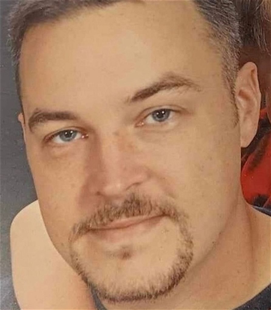 Christopher Edwin Osterhout Profile Photo