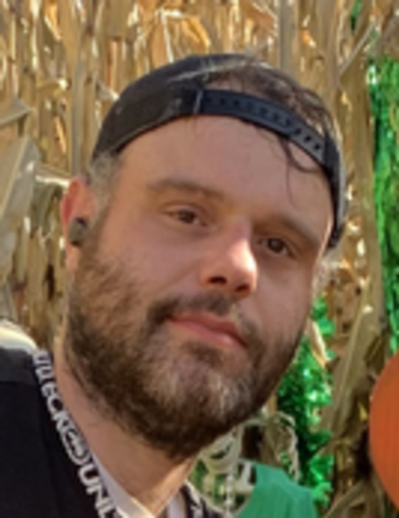 Zachary Dennis Zoran