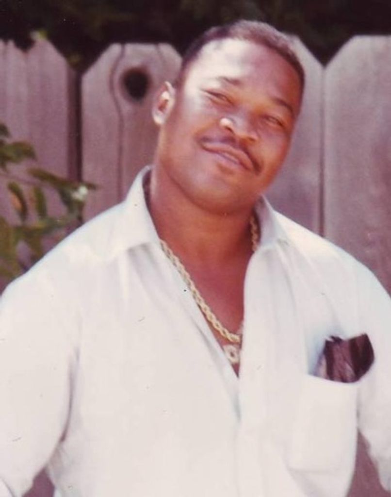 Gary Lavare Thomas Profile Photo