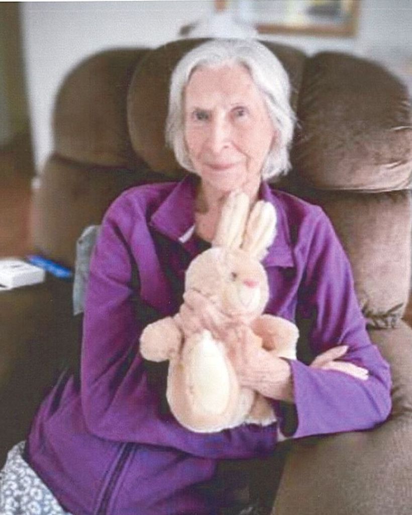 Shirley Wilder Burcham Profile Photo