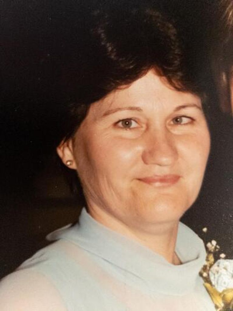Sally Frazier Profile Photo