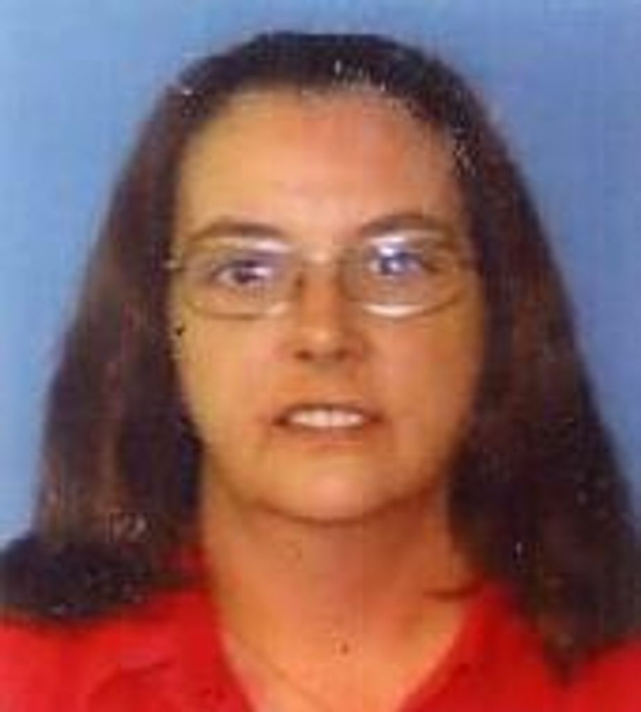 Lori Anne (Roach)  Schmacht