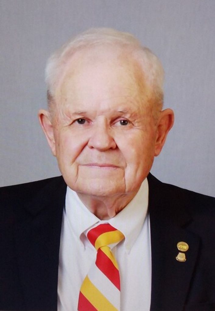 Lucius Bryan Dabney, Jr. Profile Photo