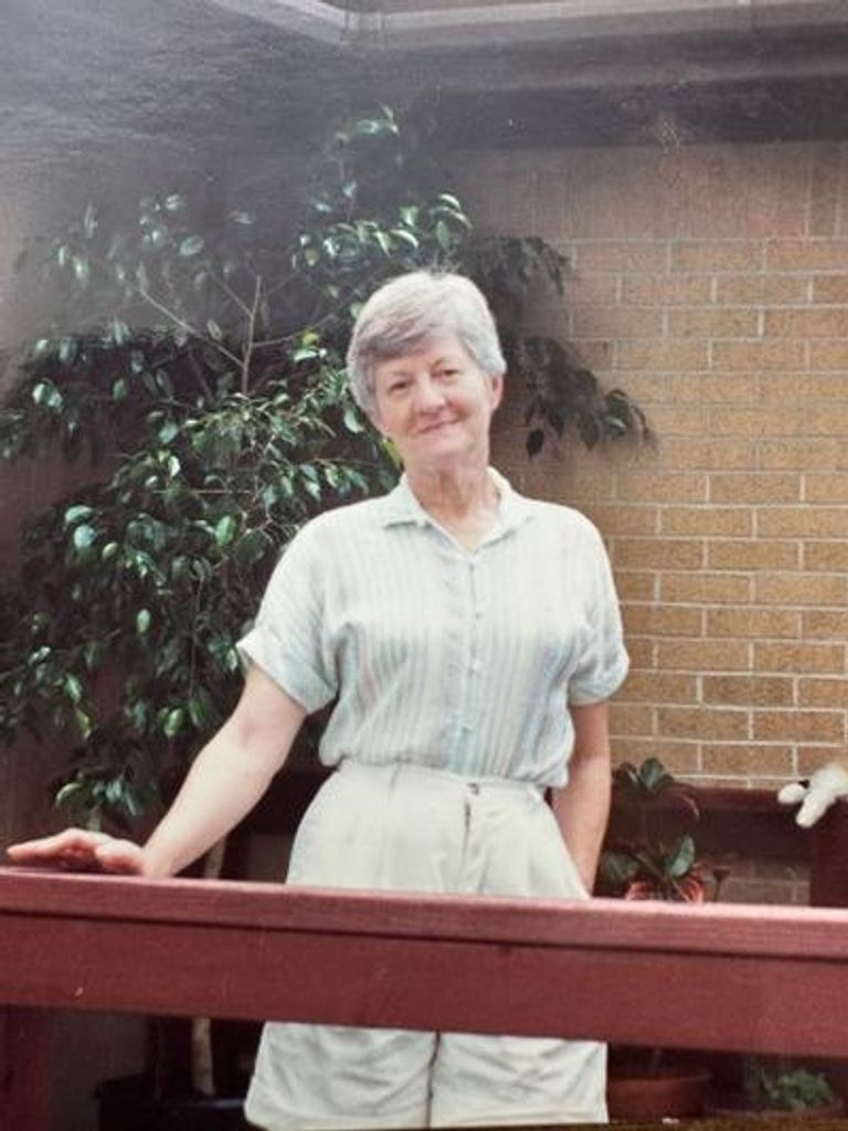 Barbara Tena Barendregt Adams Profile Photo