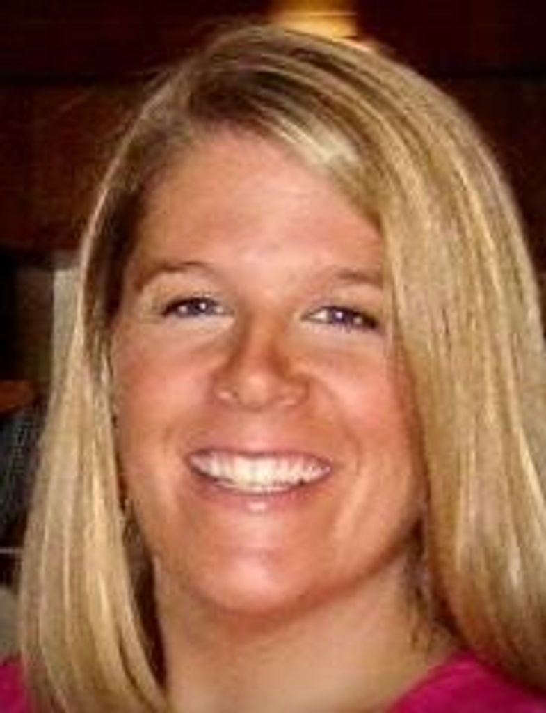 Elizabeth "Lacey" (Faulkner)  Rowe Profile Photo