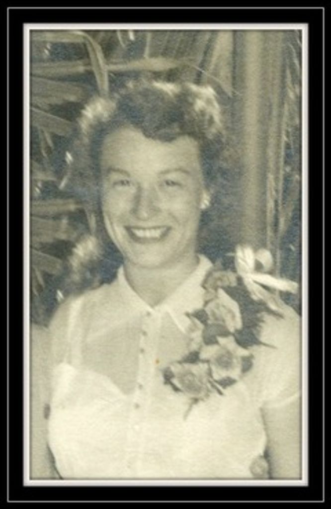 Helen  Margaret (Panagopoulos)  Carroll