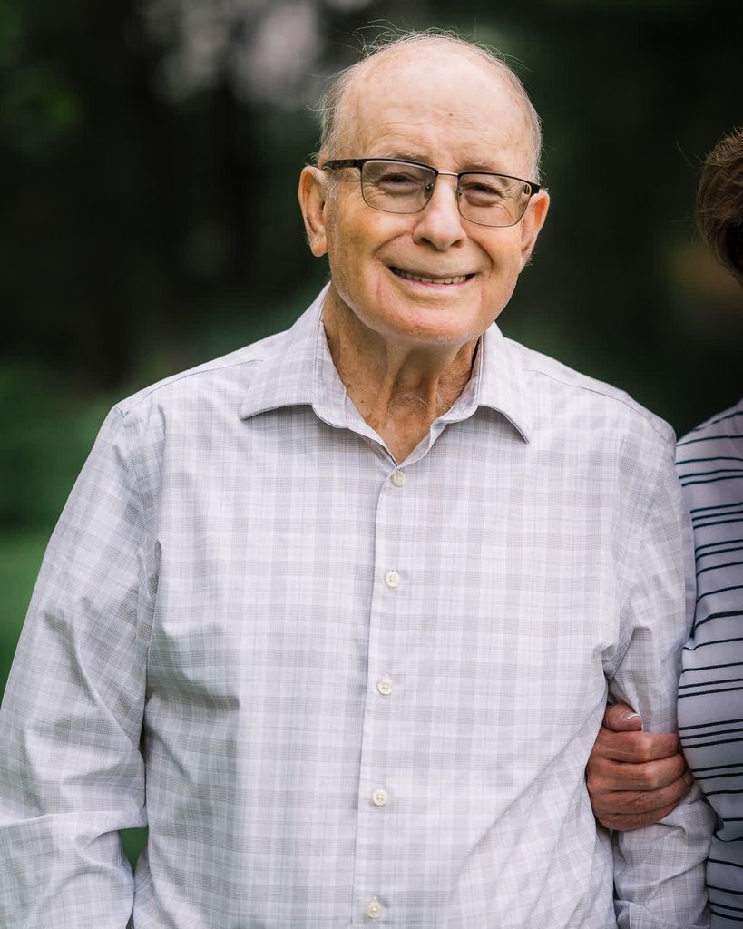 Val G Evans Profile Photo